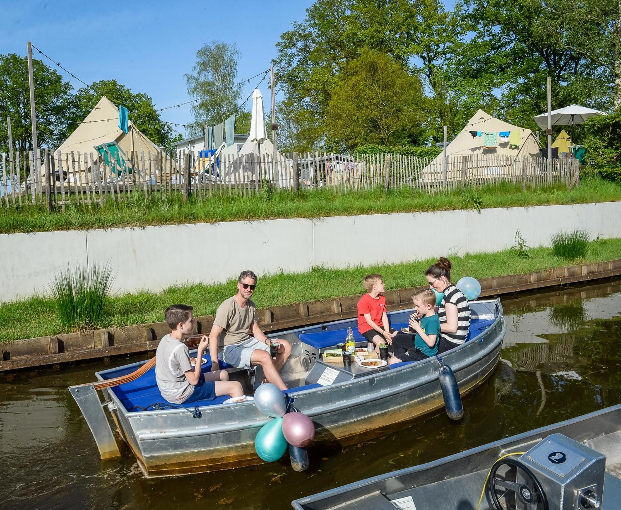 Vakantiepark Moelke Zuna Экстерьер фото